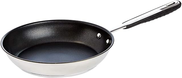 Padella antiaderente in acciaio inox Amazon Basics da 28 cm